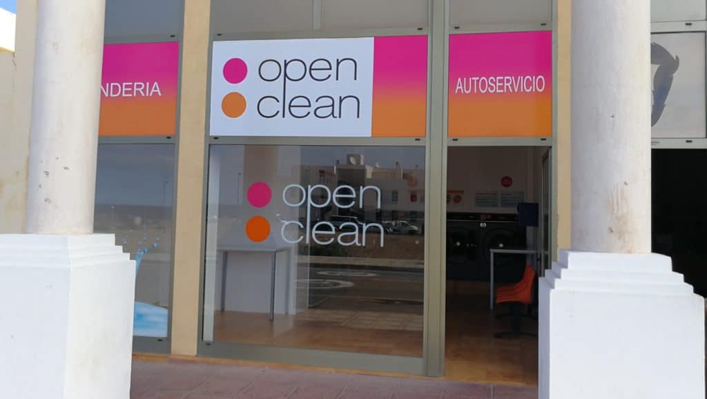 El Cotillo Shops - from supermarkets to toy shops to banks 13 Open Clean Launderette El Cotillo
