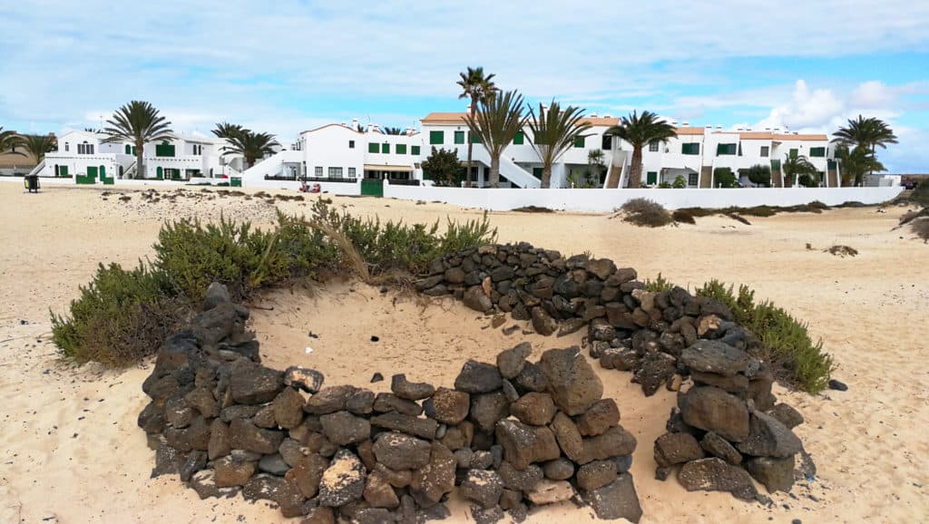 Selected Holiday Apartments in El Cotillo Fuerteventura 7 El Balcon apartments from the beach