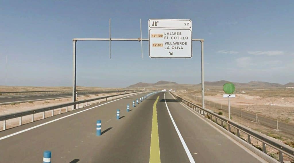 Driving to El Cotillo from Fuerteventura airport
