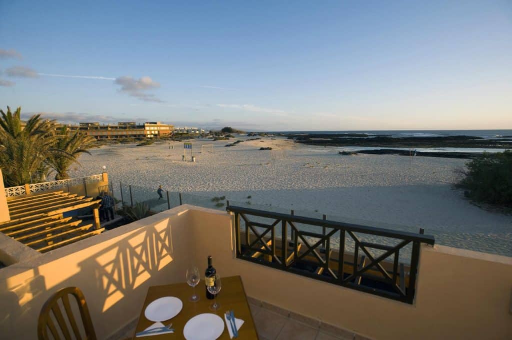 Selected Holiday Apartments in El Cotillo Fuerteventura 18 Cotillo Sunset Apartments Great sunset views over the beach