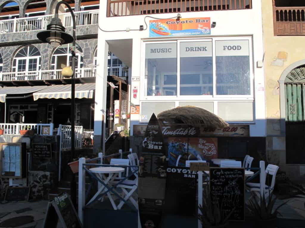 El Cotillo Bars | Where to drink in El Cotillo 4 Coyote Bar, El Cotillo